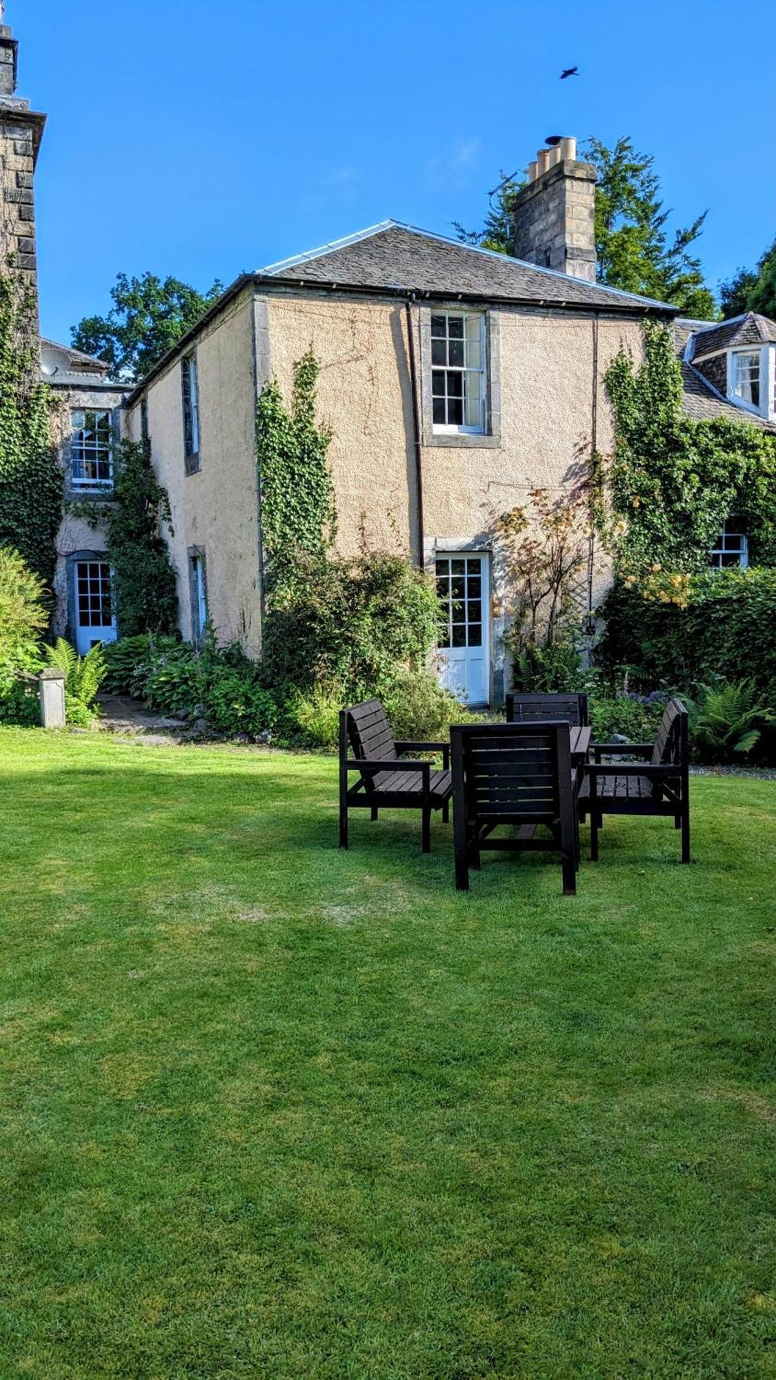 Powis House Mid Cottage Стерлинг Экстерьер фото